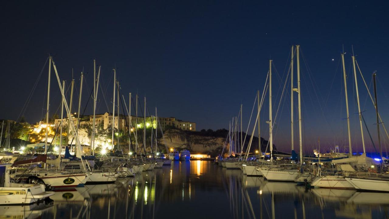 La Torre Del Mulino Hotel Tropea Bagian luar foto