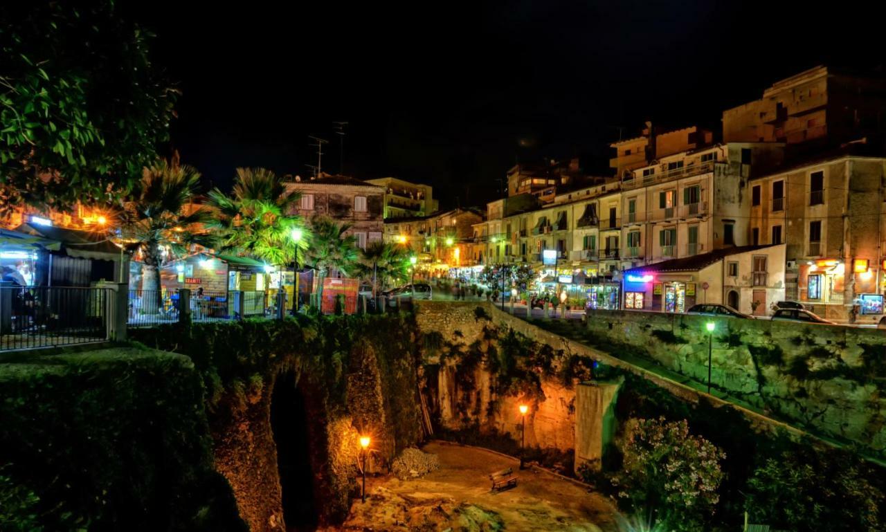 La Torre Del Mulino Hotel Tropea Bagian luar foto